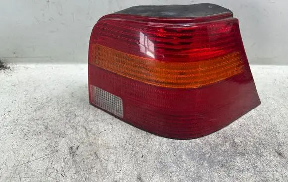 Volkswagen Golf IV Rear/tail lights