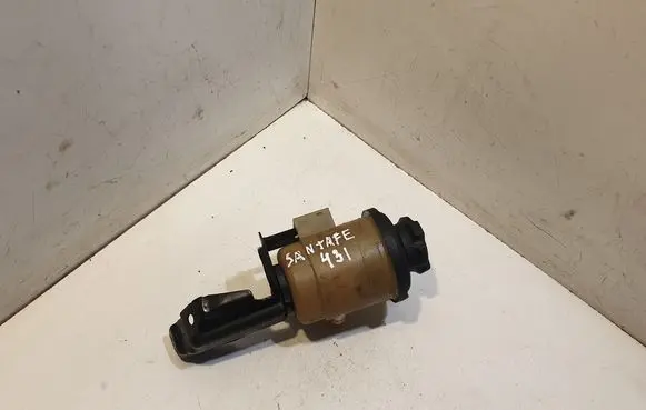 Hyundai Santa Fe Power steering fluid tank/reservoir 5717626000