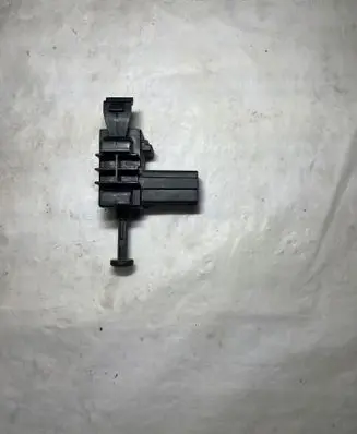 Mazda 6 Clutch pedal sensor 