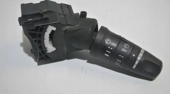 Nissan X-Trail T30 Wiper control stalk 252608H905