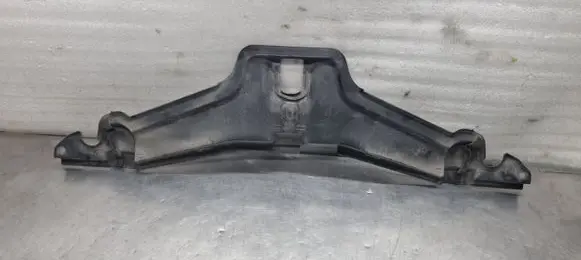 Toyota Auris E180 Engine bonnet/hood lock trim molding 165940Y010