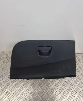 Seat Ibiza IV (6J,6P) Glove box set 6J1857103A 6J1857095 ML77230