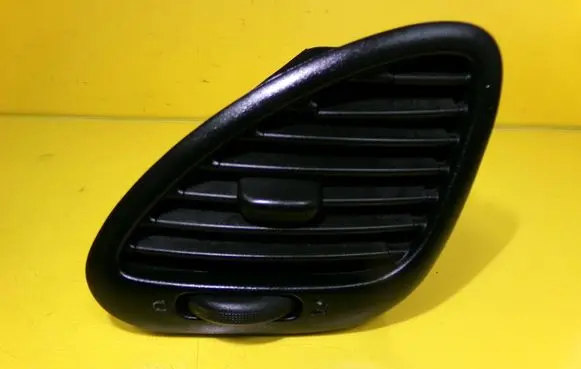 Volkswagen Sharan Dashboard side air vent grill/cover trim 7M1819703E