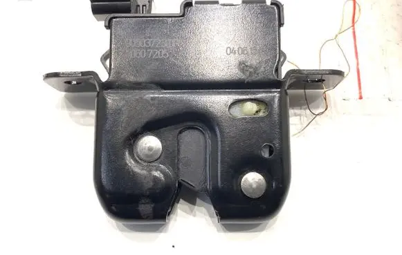 Dacia Duster II Tailgate exterior lock 905037230R