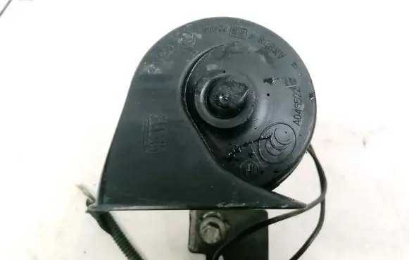 Ford Focus Horn signal E30055306
