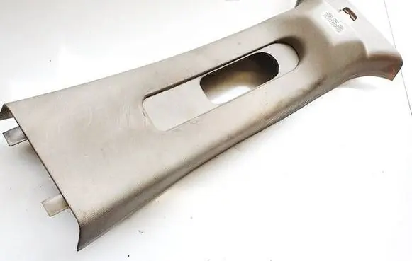 Jeep Grand Cherokee (WK) (B) pillar trim (top) VT5824