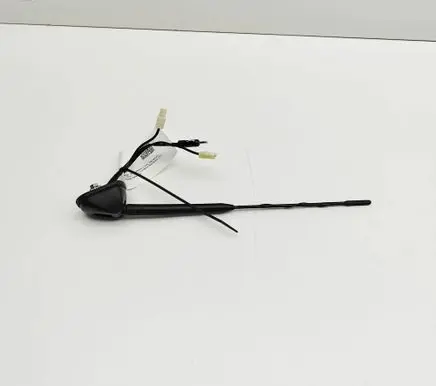 Mitsubishi L200 Aerial GPS antenna 8723A311