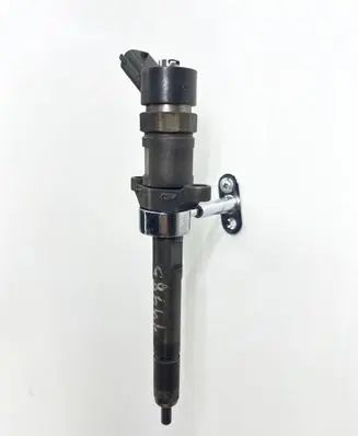 Volvo V50 Fuel injector 328480