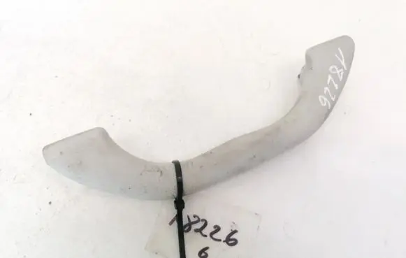 Volkswagen PASSAT B5.5 Front interior roof grab handle 3B0857607
