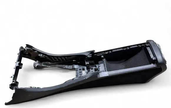 Mercedes-Benz E W238 Center console 105852206C