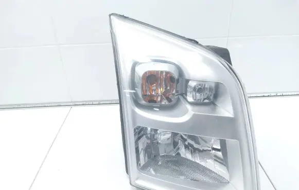 Ford Transit Headlight/headlamp 6C1113W029