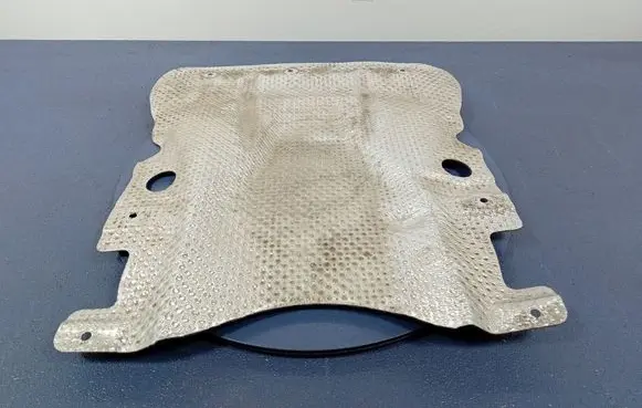 BMW 1 F40 Front underbody cover/under tray 5A20E61