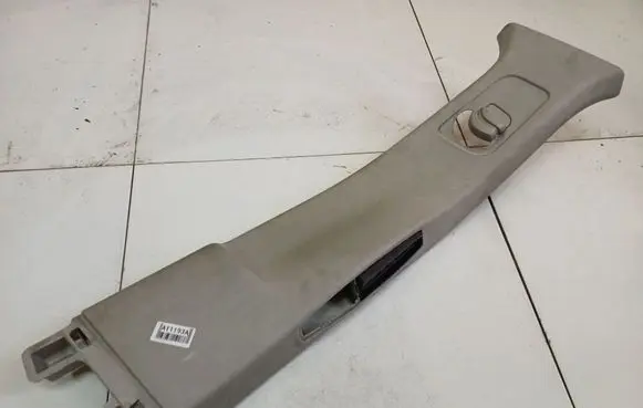 Citroen C4 I Picasso (B) pillar trim (top) 9655804977C