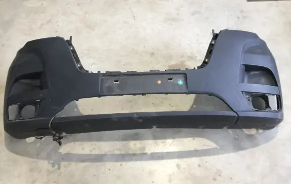 Renault Master III Front bumper 620228205R