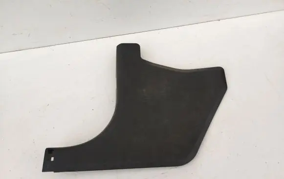 Mercedes-Benz C W204 Foot area side trim A2046881306