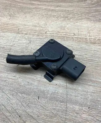 BMW X3 E83 Exhaust gas pressure sensor 7789219