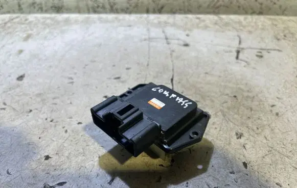 Jeep Compass Heater blower motor/fan resistor 4993002131