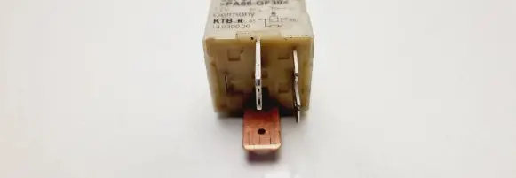 Audi A4 S4 B5 8D Other relay 357911253