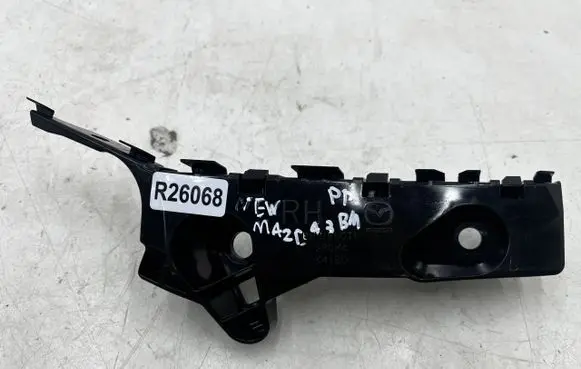 Mazda 3 III Rear bumper mounting bracket BHN1500T1