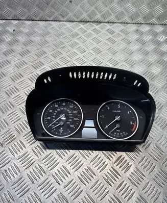 BMW X5 E70 Speedometer (instrument cluster) 9170272
