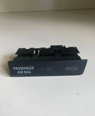 Seat Leon (5F) Passenger airbag on/off switch 5F0919234A 10097957