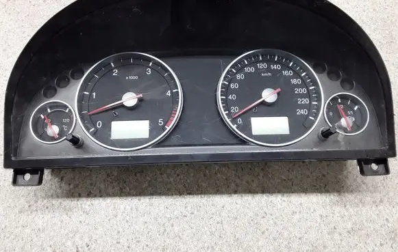 Ford Mondeo Mk III Speedometer (instrument cluster) 3S7T10849GC
