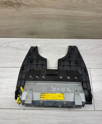 Toyota Corolla Verso AR10 Knee airbag 739970F020 105659006M07