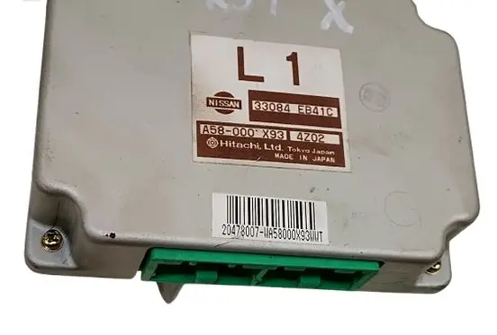 Nissan Pathfinder R51 Transfer box differential control unit 33084EB41C