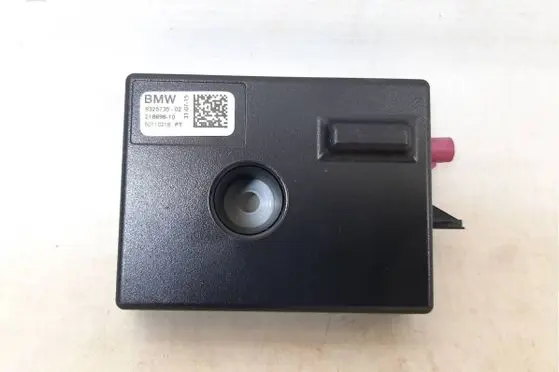 BMW 2 F22 F23 Aerial antenna amplifier 9325735 9230911 65209325735