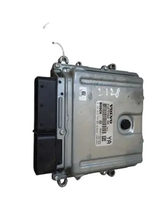 Volvo V70 Engine control unit/module 31272462AA 028102765 31272462