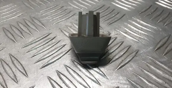 Sun visor clip/hook/bracket
