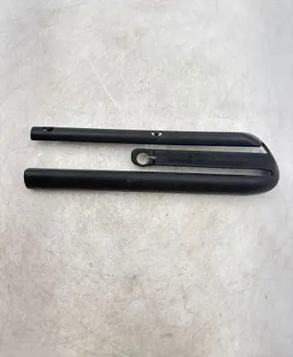 BMW 5 E39 Front driver seat rail 8207213 52108207213