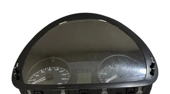 Mercedes-Benz Sprinter W906 Speedometer (instrument cluster) A9069002200 A9069025100 A9065422701
