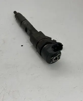 Renault Scenic II - Grand scenic II Fuel injector