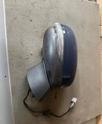 Ford Fiesta Front door electric wing mirror 8801012RH