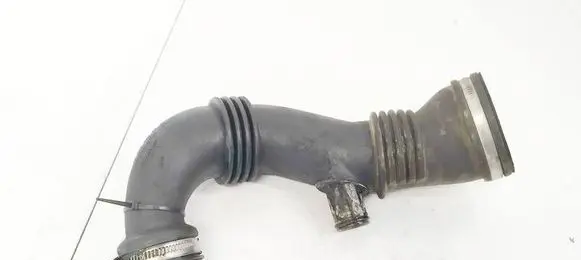 Air intake hose/pipe