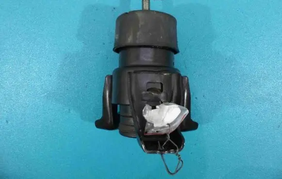 Nissan Maxima A35 Engine mount vacuum valve IMPRK884646