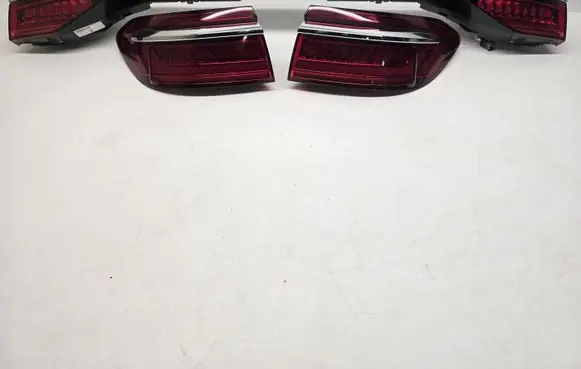 Audi A8 S8 D5 Tailgate/trunk/boot exterior handle 4N0945095E 4N0945070A