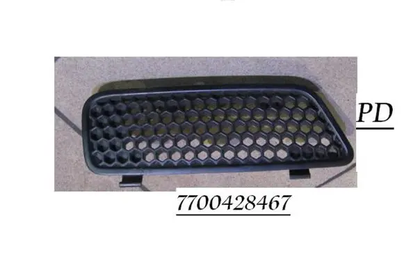 Renault Scenic I Front bumper upper radiator grill 7700428467