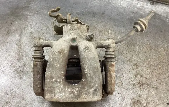 Alfa Romeo 159 Rear brake caliper