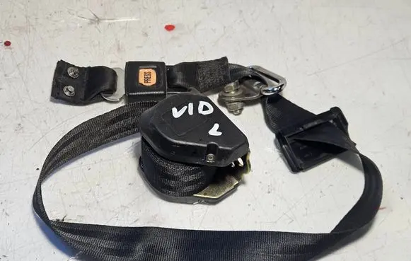 Volkswagen II LT Middle seatbelt (rear) 703857747