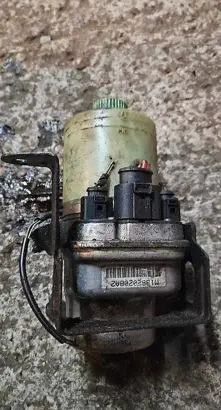 Skoda Fabia Mk1 (6Y) Power steering pump 6Q0423376
