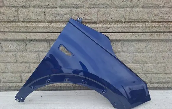 Opel Crossland X Fender