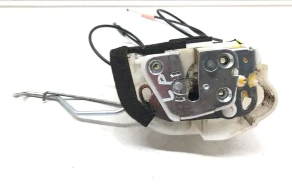Subaru Forester SH Front door lock