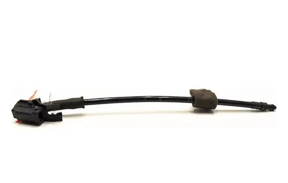 Chrysler Pacifica Windshield washer spray nozzle
