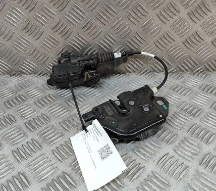 Tesla Model 3 Engine bonnet/hood lock/catch 150039700E