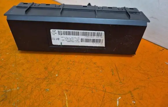 Vauxhall Astra J Fan control module 13578112