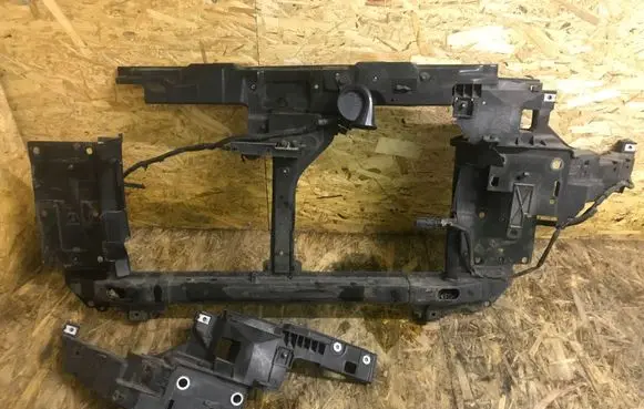 Nissan Murano Z50 Radiator support slam panel