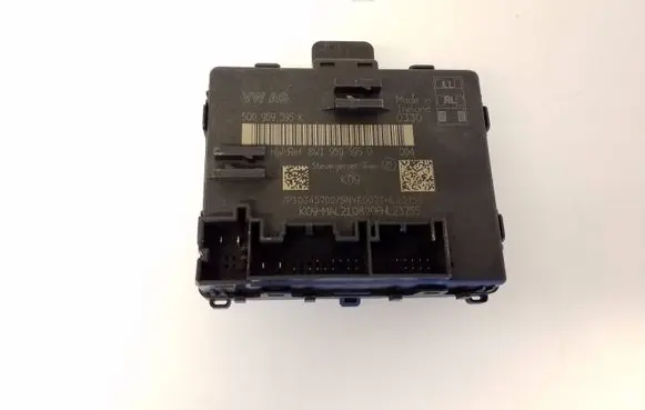 Volkswagen Arteon Other control units/modules 5Q0959595K 8W1959595D