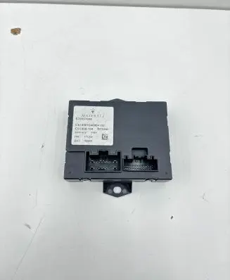 Maserati Ghibli Tailgate/trunk control unit/module 670037049 C618561040984102